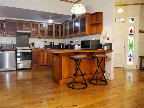 Queenslander Kitchen
