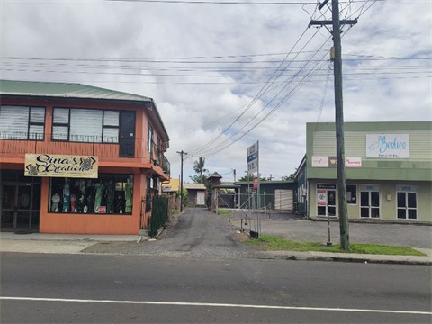 Savalalo | Front Corner