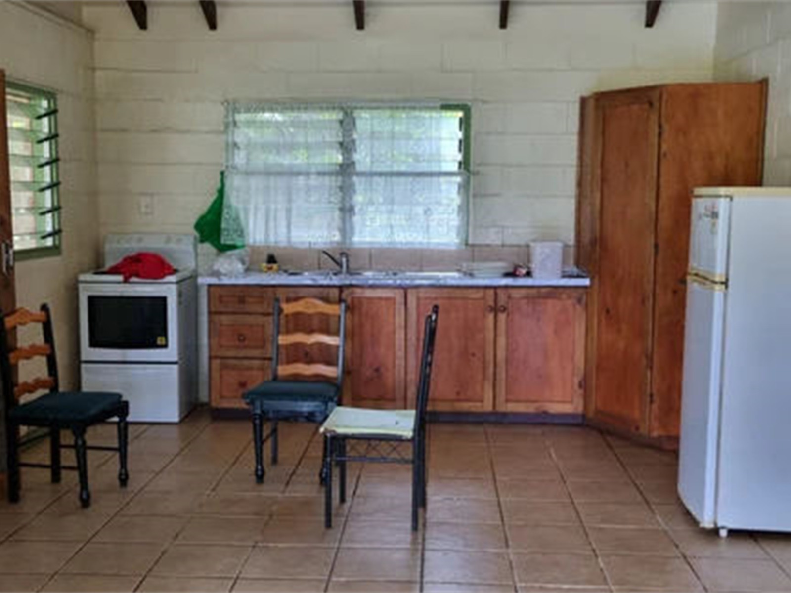 Open-plan living, dining, and kitchen