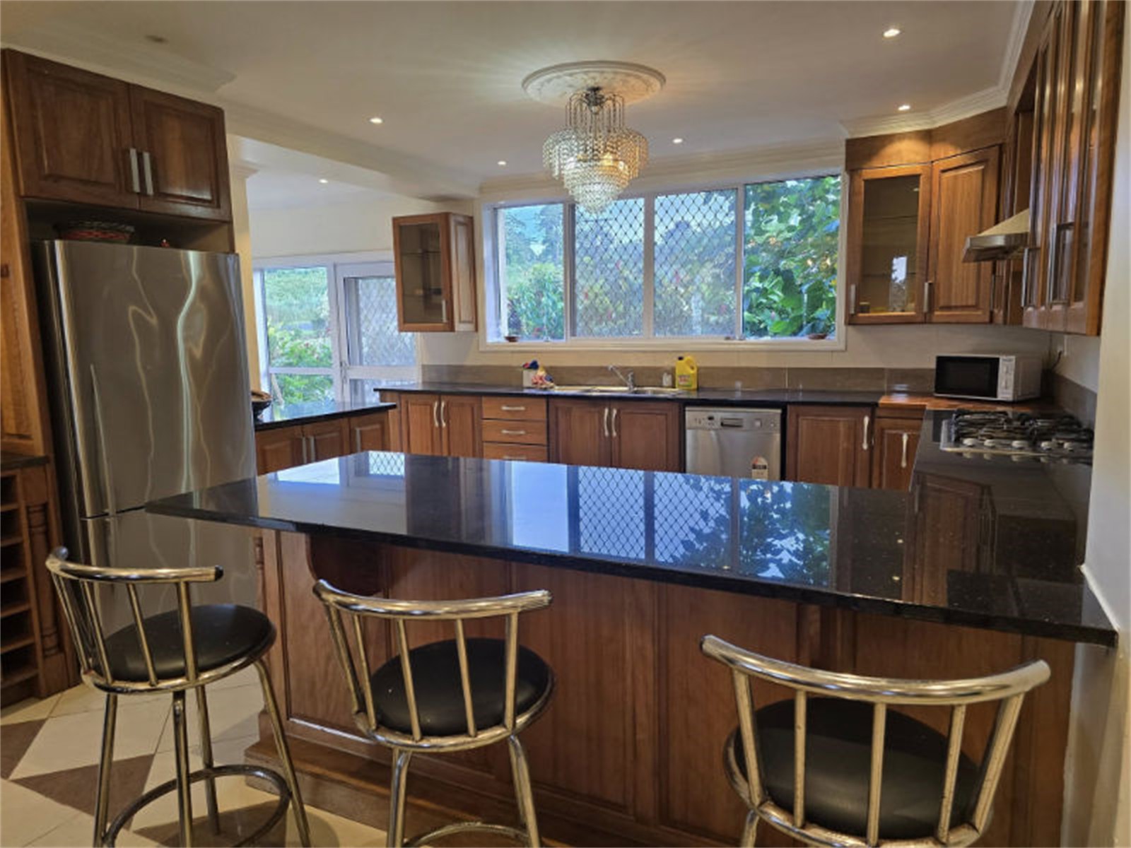 Afiamalu | Kitchen