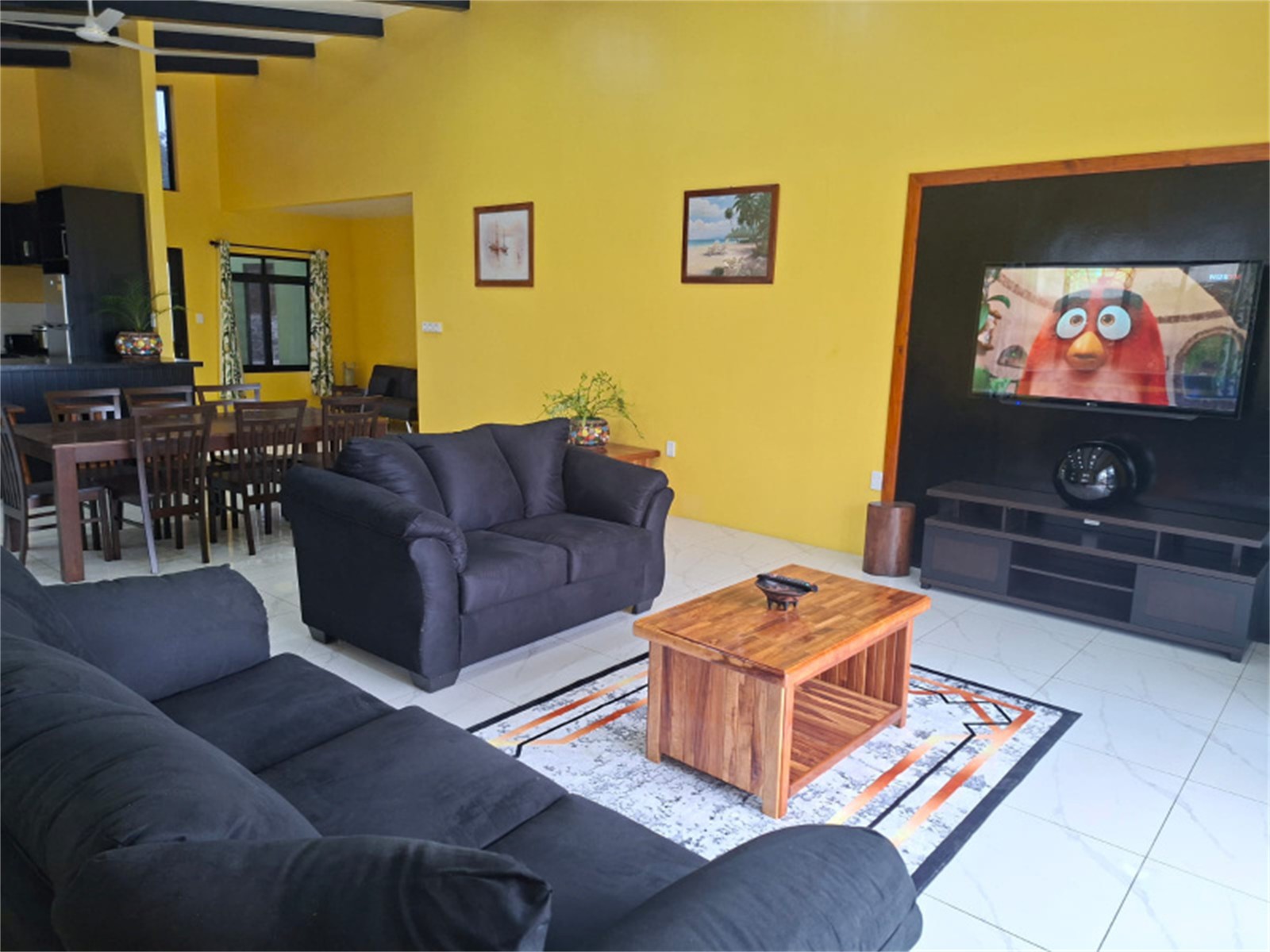 Tiapapata | Living area