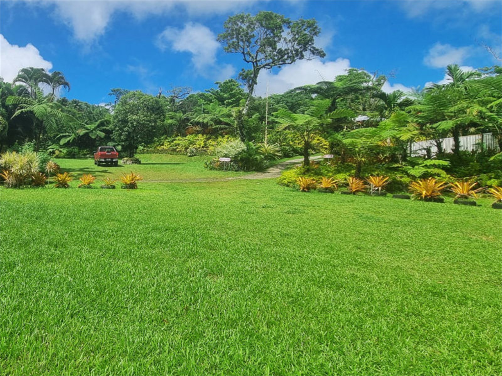 Just Under 1 Acre | Tiapapata